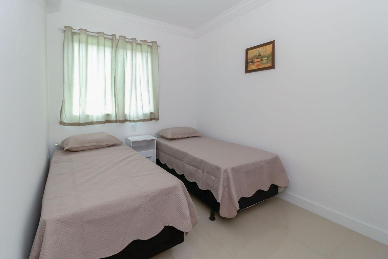דירות בומבינאס Aluguel Apartamento 2 Quartos Piscina Bombas Sc 419 מראה חיצוני תמונה