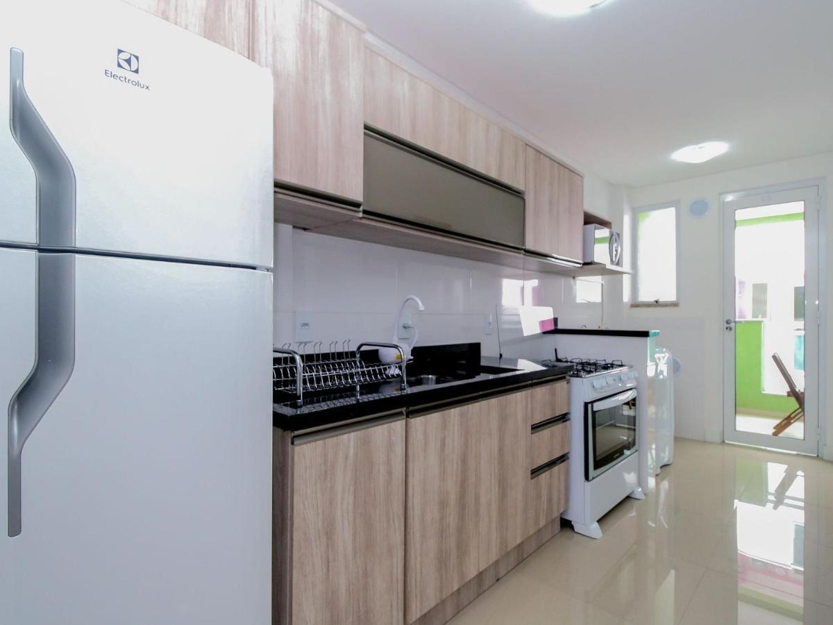 דירות בומבינאס Aluguel Apartamento 2 Quartos Piscina Bombas Sc 419 מראה חיצוני תמונה